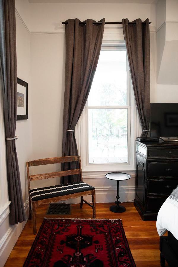 Park Victorian Hotel Auburn Bagian luar foto